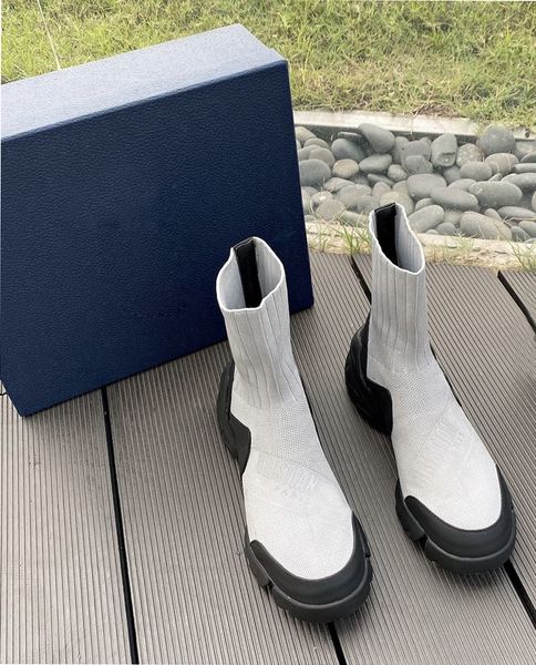 autumn and winter 2020 new muffin thick bottomed and versatile flat bottomed sock shoes, Black
autumn and winter 2020 new muffin thick bottomed and versatile flat bottomed sock shoes, Black