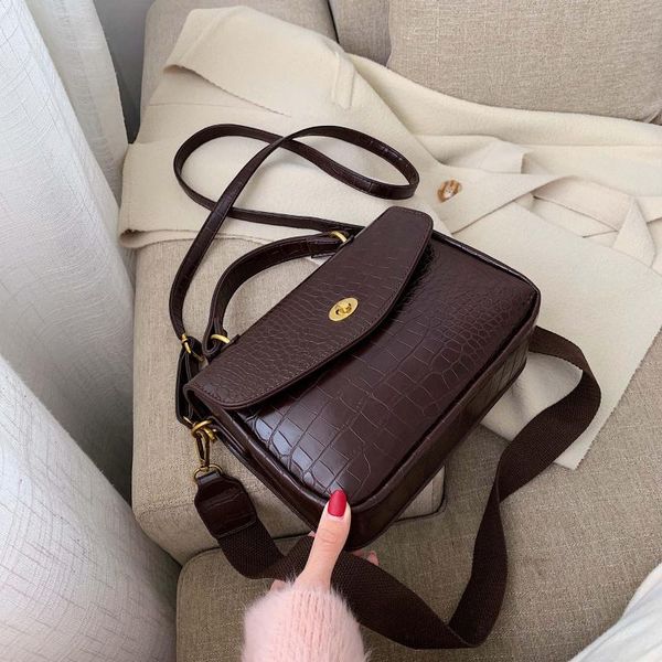 cross body 2021 fashion pu leather vintage crossbody bag women's shoulder handbags women travel designer hand
cross body 2021 fashion pu leather vintage crossbody bag women's shoulder handbags women travel designer hand