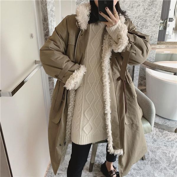 winter 2021 new south korea little sister lamb maoist overcome coat female f4727 cotton-padded jacket coat, Black
winter 2021 new south korea little sister lamb maoist overcome coat female f4727 cotton-padded jacket coat, Black