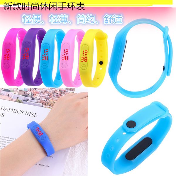 mini fashion electronic watch casual cool student children cartoon multi-color gift bracelet watch xm-kqib, Slivery;brown
mini fashion electronic watch casual cool student children cartoon multi-color gift bracelet watch xm-kqib, Slivery;brown