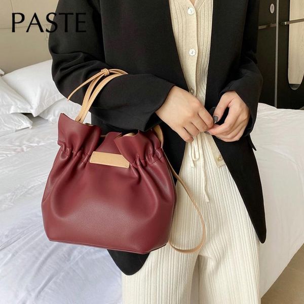 2020 ins new vintage строка colse buscket сумка мягкой натуральной кожи коровы сумки женщин верхнего качества женский плеча сумка
2020 ins new vintage строка colse buscket сумка мягкой натуральной кожи коровы сумки женщин верхнего качества женский плеча сумка