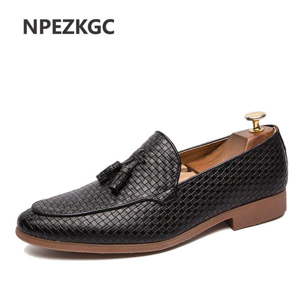 big size 38-47 men leather loafers brand shoes classic tassel brogue mans footwear formal shoes casual bullock, Black
big size 38-47 men leather loafers brand shoes classic tassel brogue mans footwear formal shoes casual bullock, Black