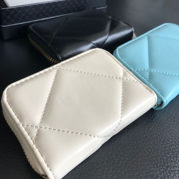 2021 new fashion pu 3 colors mini zipper wallet classic card holder coin storage bag vip gift with gift box lady party gift pouch, Brown;gray
2021 new fashion pu 3 colors mini zipper wallet classic card holder coin storage bag vip gift with gift box lady party gift pouch, Brown;gray