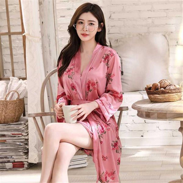 2020 new robe printed kimono ladies sling nightdress nightgown two-piece thin yukata loose home service pijamas women1, Black;red
2020 new robe printed kimono ladies sling nightdress nightgown two-piece thin yukata loose home service pijamas women1, Black;red