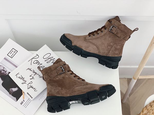 original luxury snow boot for women with fur lining leather winter velvet warm waterproof outdoor wedge work casual shoes ankle booties, Black
original luxury snow boot for women with fur lining leather winter velvet warm waterproof outdoor wedge work casual shoes ankle booties, Black