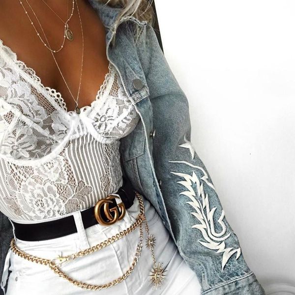 цветочные кружева вышивки bodysuit женщины bowknot сексуальный bodysuit дамы белый / черный летний комбинезон комбинезон streetwear, Black;white
цветочные кружева вышивки bodysuit женщины bowknot сексуальный bodysuit дамы белый / черный летний комбинезон комбинезон streetwear, Black;white