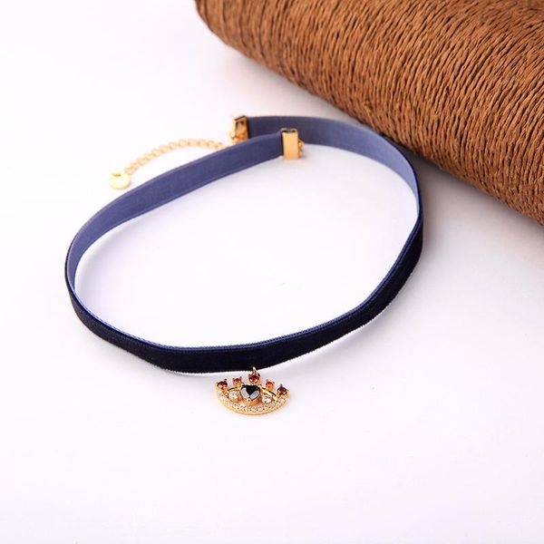 elegant women choker necklace zircon evil eye shape pendant velvet choker necklace fashion jewelry gift accessories, Golden;silver
elegant women choker necklace zircon evil eye shape pendant velvet choker necklace fashion jewelry gift accessories, Golden;silver