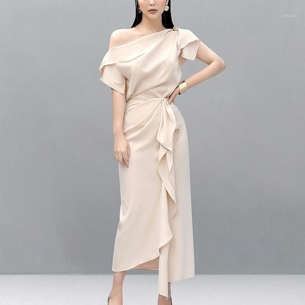 2020 summer casual fashion women 2 two piece set slash neck blouses shirt + irregular long skirts sets suit1, White
2020 summer casual fashion women 2 two piece set slash neck blouses shirt + irregular long skirts sets suit1, White