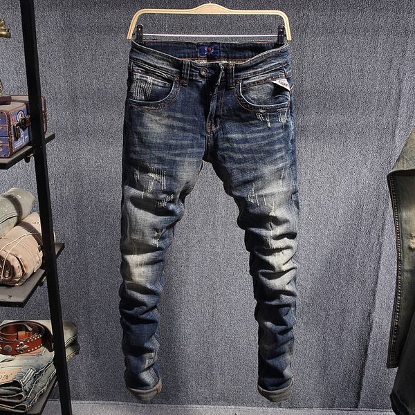 2021 new italian style fashion retro blue slim fit elastic ripped men cotton denim pants streetwear hip hop jeans homme jwnz
2021 new italian style fashion retro blue slim fit elastic ripped men cotton denim pants streetwear hip hop jeans homme jwnz