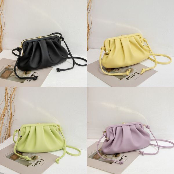 small dumplings and dumplingssmall dumpling 2020 new versatile pleated women's net red fashion single shoulder messenger chain dumpling
small dumplings and dumplingssmall dumpling 2020 new versatile pleated women's net red fashion single shoulder messenger chain dumpling