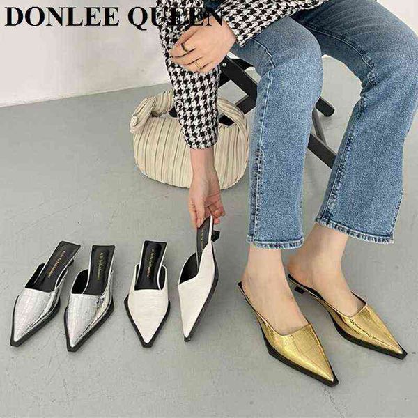 2022 new spring slippers slip on mule low heel casual shoes women outdoor slide flat flip flop vacation sandal gold sliver mujer y220221, Black
2022 new spring slippers slip on mule low heel casual shoes women outdoor slide flat flip flop vacation sandal gold sliver mujer y220221, Black