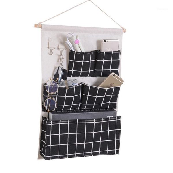 plaid hanging bag wall closet storage bag with 5 pockets double hook hanging bathroom organizer 33 x 59 cm1
plaid hanging bag wall closet storage bag with 5 pockets double hook hanging bathroom organizer 33 x 59 cm1