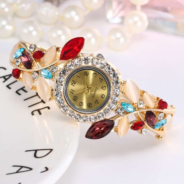 diamond with simple cut out flower fashion women's bracelet watch women's hollow watch fashion table, Slivery;brown
diamond with simple cut out flower fashion women's bracelet watch women's hollow watch fashion table, Slivery;brown