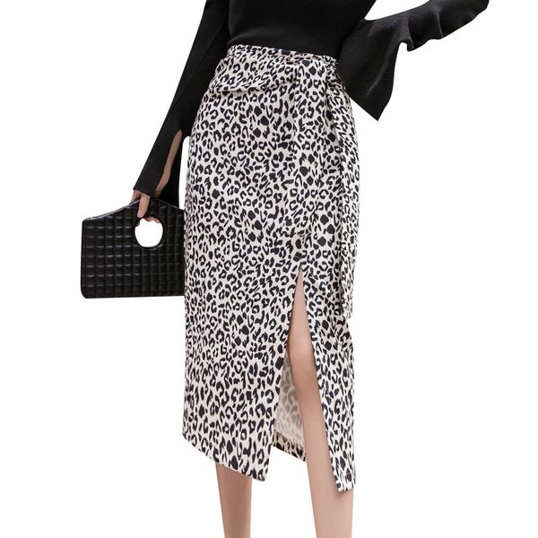 2020 autumn fashion print straight skirt women korean ladies skirt bandage leopard woman skirts hip package slit faldas, Black
2020 autumn fashion print straight skirt women korean ladies skirt bandage leopard woman skirts hip package slit faldas, Black