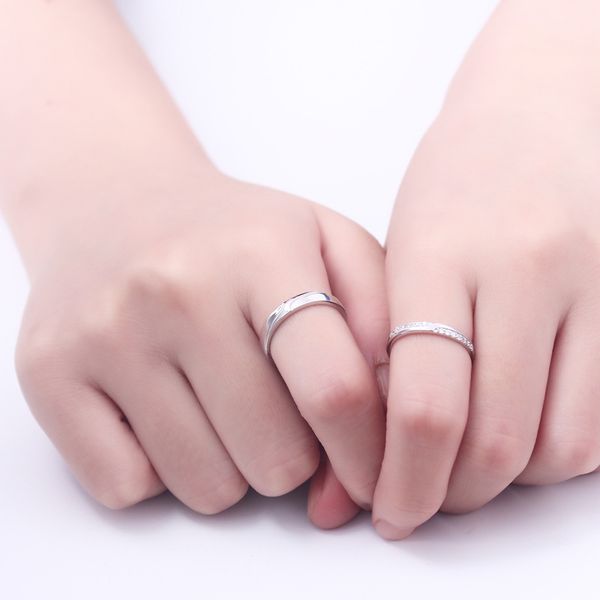 fashion korean accessories sterling silver ring simple rhinestone ring pair for couple selling factory wholesale
fashion korean accessories sterling silver ring simple rhinestone ring pair for couple selling factory wholesale
