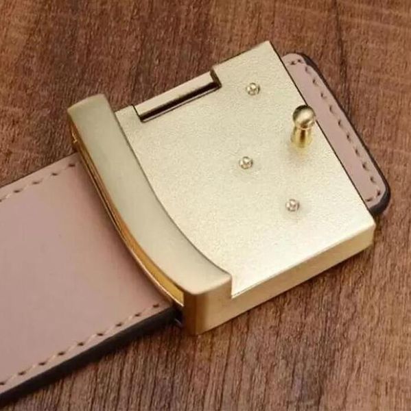 2022 designer women's belt men's two-letter leather buckle classic casual luxury belts aa31, Black;brown
2022 designer women's belt men's two-letter leather buckle classic casual luxury belts aa31, Black;brown
