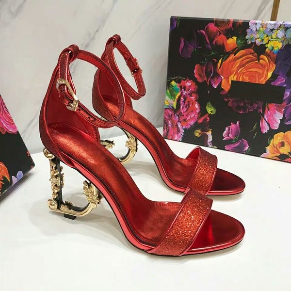 2020 new leather metal letter high heel flat sandals large women's shoes gold high heels, Black
2020 new leather metal letter high heel flat sandals large women's shoes gold high heels, Black