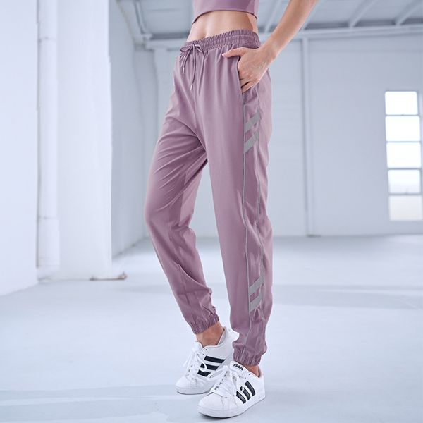 running pants 2021 autumn european and american high waist drawstring fitness women's peach hips loose casual sports yoga, Black;blue
running pants 2021 autumn european and american high waist drawstring fitness women's peach hips loose casual sports yoga, Black;blue