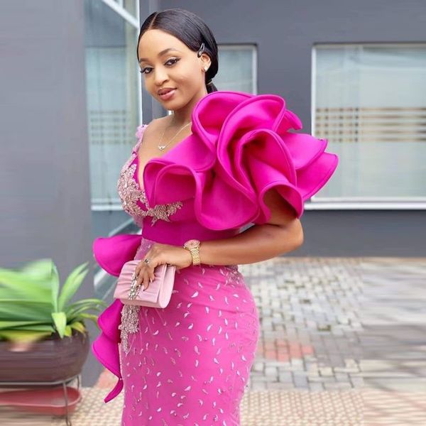 fuchisa evening dresses robe plus size mermaid ruffles flowers appliques beads sequins lace prom aso ebi party gowns, Black;red
fuchisa evening dresses robe plus size mermaid ruffles flowers appliques beads sequins lace prom aso ebi party gowns, Black;red