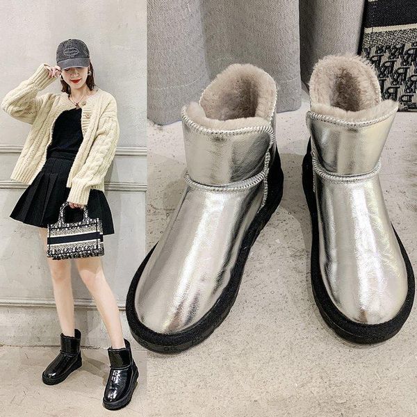 2020 new winter women snow boots flat bottom plus velvet thick warm cotton shoes waterproof non slip short tube cotton boots, Black
2020 new winter women snow boots flat bottom plus velvet thick warm cotton shoes waterproof non slip short tube cotton boots, Black