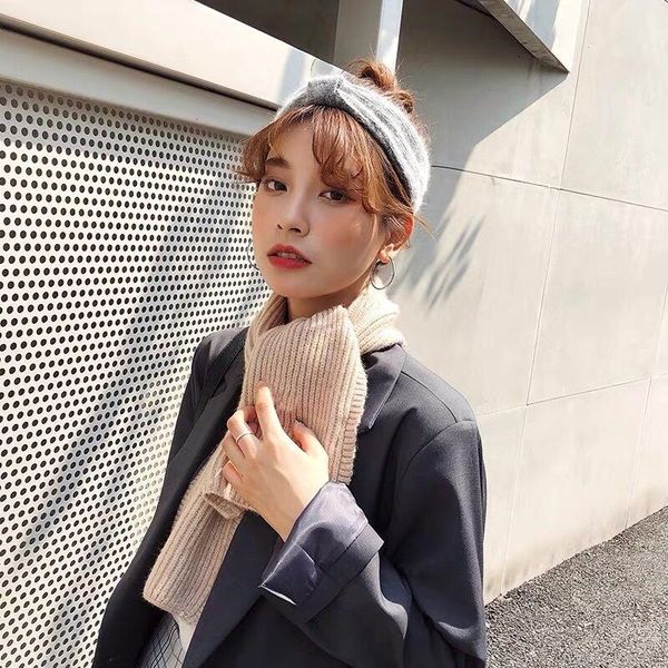 scarves winter brief paragraph knitting soft collar small pure and fresh for ladies echarpe femme hiver luxe hijab scarf, Blue;gray
scarves winter brief paragraph knitting soft collar small pure and fresh for ladies echarpe femme hiver luxe hijab scarf, Blue;gray