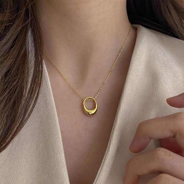 chokers o shape pendant gold color women necklace minimalist choker short thin chain clavicle necklaces korean jewelry, Golden;silver
chokers o shape pendant gold color women necklace minimalist choker short thin chain clavicle necklaces korean jewelry, Golden;silver