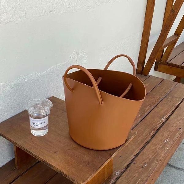 cross body e women trend stylish brown black bucket shoulder bag for female holiday fashion pu leather large capacity handbag
cross body e women trend stylish brown black bucket shoulder bag for female holiday fashion pu leather large capacity handbag