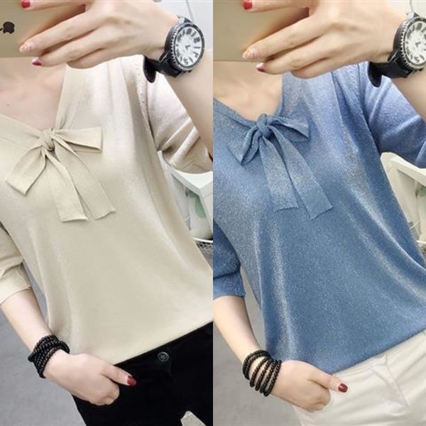 ice silk t-shirt short sleeve women's coat t-shirt knitting summer korean loose women's dress 2020 new fashion v-neck lace up orig, White
ice silk t-shirt short sleeve women's coat t-shirt knitting summer korean loose women's dress 2020 new fashion v-neck lace up orig, White