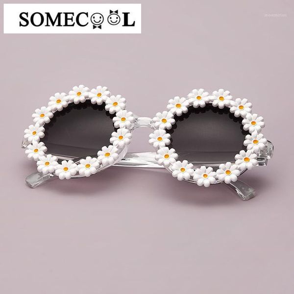 2020 diy girls sunglasses kids flower decorated fashion beach sun glasses cute lovely summer eyewear uv400 n7861, White;black
2020 diy girls sunglasses kids flower decorated fashion beach sun glasses cute lovely summer eyewear uv400 n7861, White;black