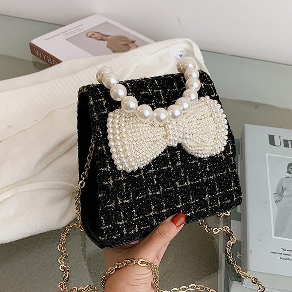 elegant female pearl tote bag 2020 fashion new quality wool women's designer handbag chain shoulder messenger bag travel
elegant female pearl tote bag 2020 fashion new quality wool women's designer handbag chain shoulder messenger bag travel