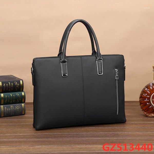 luxury men's bag briefcase business handbag leather cross section leisure business bag cowhide1
luxury men's bag briefcase business handbag leather cross section leisure business bag cowhide1