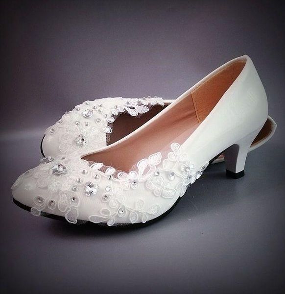fashion designer lace appliques crystal wedding pumps shoes bride bridal bridesmaid lace party white pumps woman, Black
fashion designer lace appliques crystal wedding pumps shoes bride bridal bridesmaid lace party white pumps woman, Black