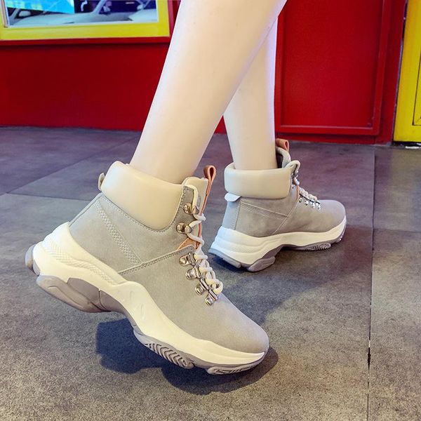 2020 winter new boots female large size short boots flat single outdoor high help tooling shoes footwear, Black
2020 winter new boots female large size short boots flat single outdoor high help tooling shoes footwear, Black