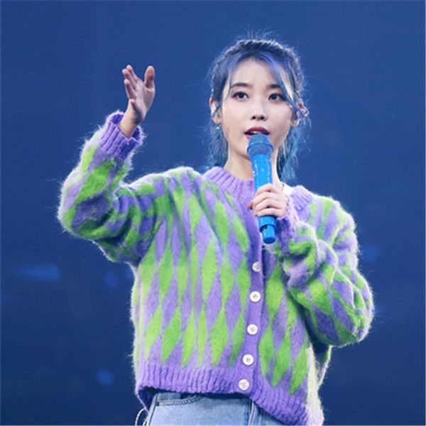 li zhien's same diamond sweater jacket diamond sweater jacket for womensmall manversatile in autumn and winter2020 new long sleeve knit, White;black
li zhien's same diamond sweater jacket diamond sweater jacket for womensmall manversatile in autumn and winter2020 new long sleeve knit, White;black