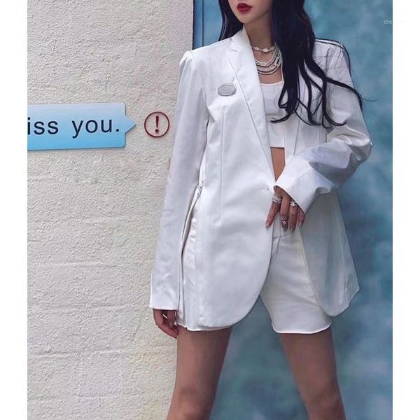 women's suits & blazers 6.9 2021 summer women side zipper single button solid color casual loose temperament blazer coat 2 color1, White;black
women's suits & blazers 6.9 2021 summer women side zipper single button solid color casual loose temperament blazer coat 2 color1, White;black