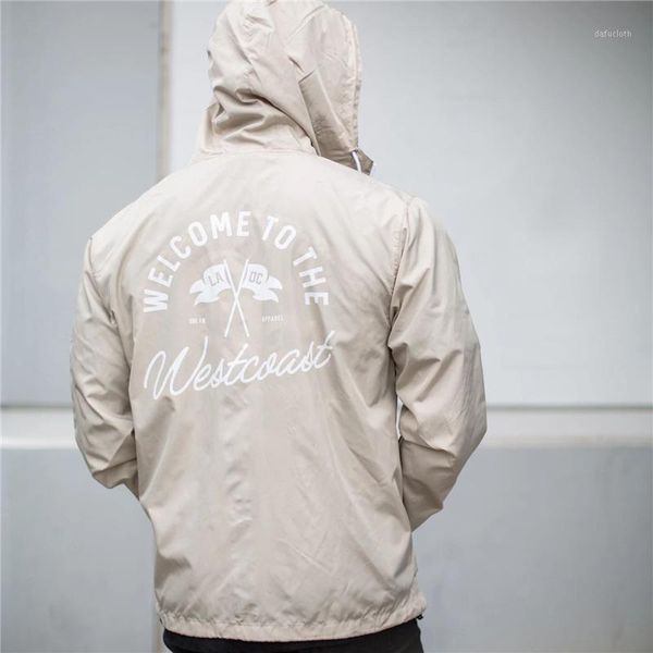 2020 spring and autumn new men's fashion gym sport coat windbreaker men's thin coat hooded casual windproof rain jacket1, Black;brown
2020 spring and autumn new men's fashion gym sport coat windbreaker men's thin coat hooded casual windproof rain jacket1, Black;brown