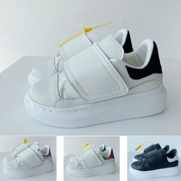 2021 designer low casual trainer children boy girl kids youth skate sneaker fashion sport running shoes size26-35, Black;red
2021 designer low casual trainer children boy girl kids youth skate sneaker fashion sport running shoes size26-35, Black;red