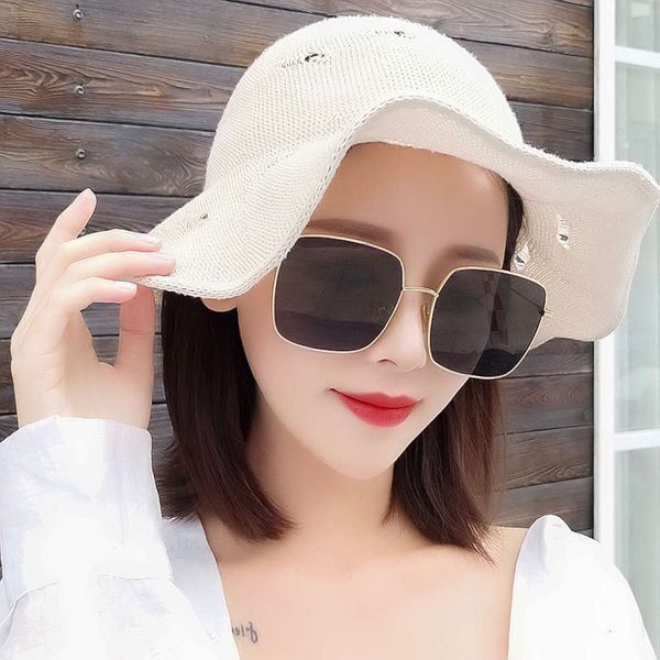 women star sunglasses with 2020 polarizing new round face fashion net red sunglasses women square large frame glasses, White;black
women star sunglasses with 2020 polarizing new round face fashion net red sunglasses women square large frame glasses, White;black