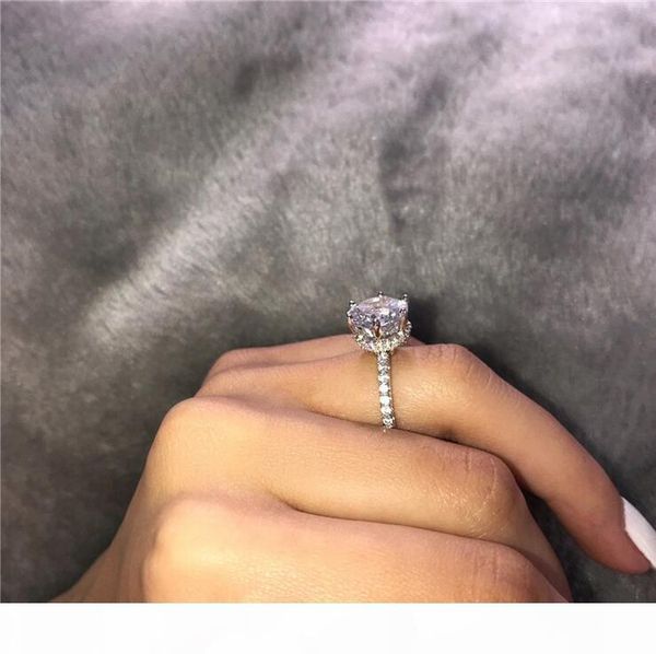 k new luxury jewelry 925 sterling silver round cut 8mm white z eternity party women wedding band crown diamond ring for loversnobles, Slivery;golden
k new luxury jewelry 925 sterling silver round cut 8mm white z eternity party women wedding band crown diamond ring for loversnobles, Slivery;golden