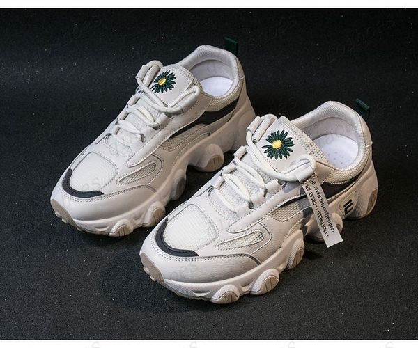 women's shoes with heel height of 5cm new spring/summer 2021 glow-in-the-dark running shopping shoes
women's shoes with heel height of 5cm new spring/summer 2021 glow-in-the-dark running shopping shoes