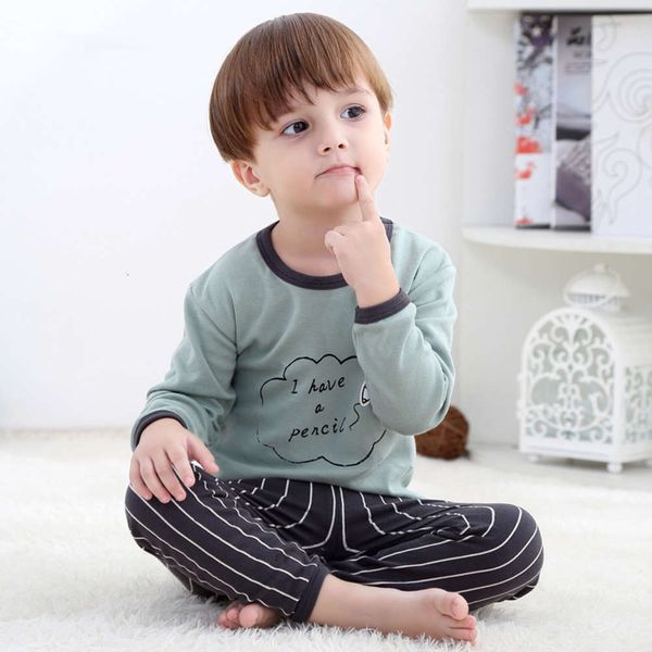 winter and korean underwear children's home set wear pajamas baby autumn cloth dwom, Blue;red
winter and korean underwear children's home set wear pajamas baby autumn cloth dwom, Blue;red