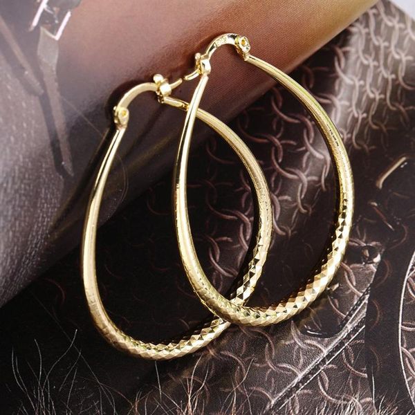 verzilverd oorbellen мода verzilverd sieraden mooie гроте cirkel oorringen kwaliteit сплошной u ворм earrins bijoux, Golden;silver
verzilverd oorbellen мода verzilverd sieraden mooie гроте cirkel oorringen kwaliteit сплошной u ворм earrins bijoux, Golden;silver
