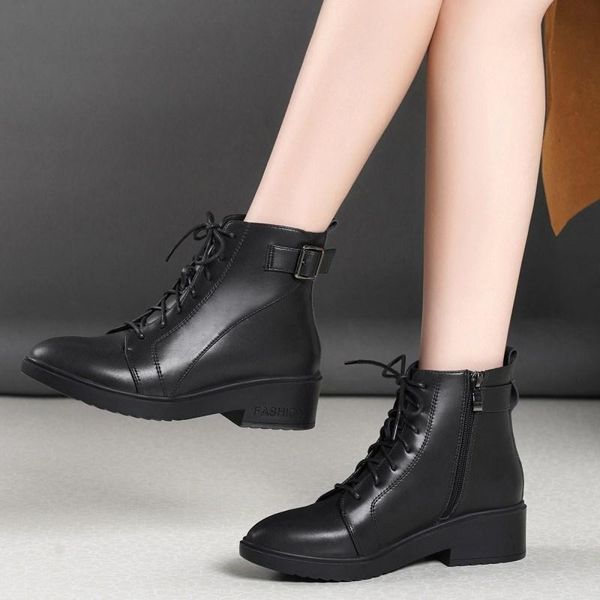 boots 2021 woman shoes black stilettos ankle for women square heels winter big size w0121
boots 2021 woman shoes black stilettos ankle for women square heels winter big size w0121