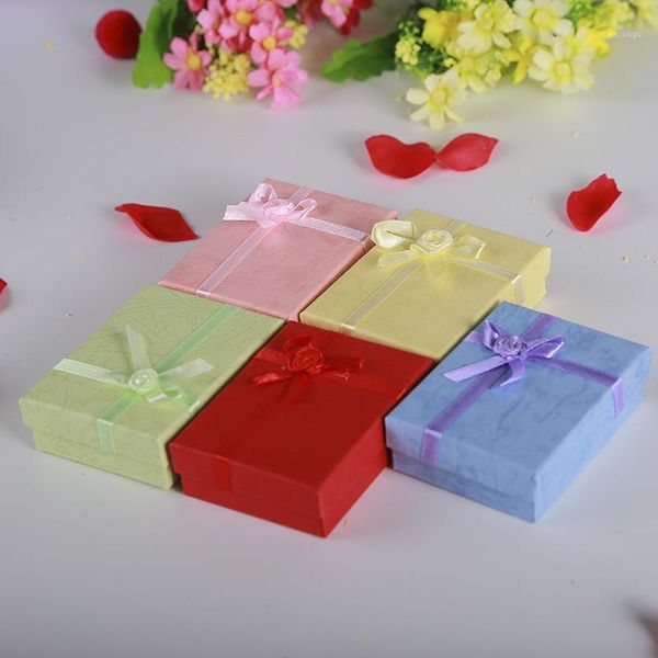 new 1pc gift box square jewelry organizer box engagement ring for earrings necklace bracelet display for jewellery packaging1
new 1pc gift box square jewelry organizer box engagement ring for earrings necklace bracelet display for jewellery packaging1