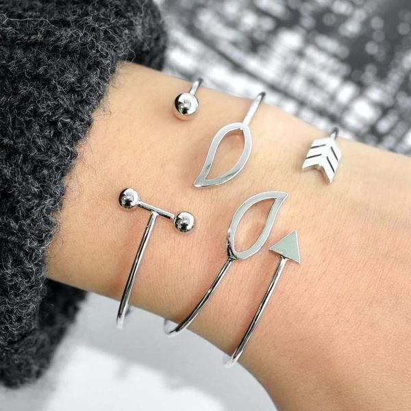 wukalo 3pc/set vintage metal leaf opening bracelets for women girl bohemian adjustable bracelet bangle set statement jewelry, Black
wukalo 3pc/set vintage metal leaf opening bracelets for women girl bohemian adjustable bracelet bangle set statement jewelry, Black