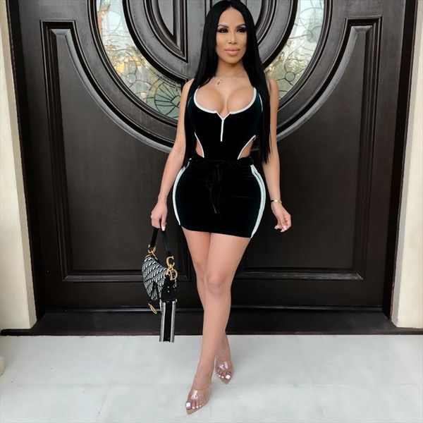 velvet bodysuits skirts suits hollow out two piece set night club night party streetwear bodycon 2020 summer outfits, Gray
velvet bodysuits skirts suits hollow out two piece set night club night party streetwear bodycon 2020 summer outfits, Gray
