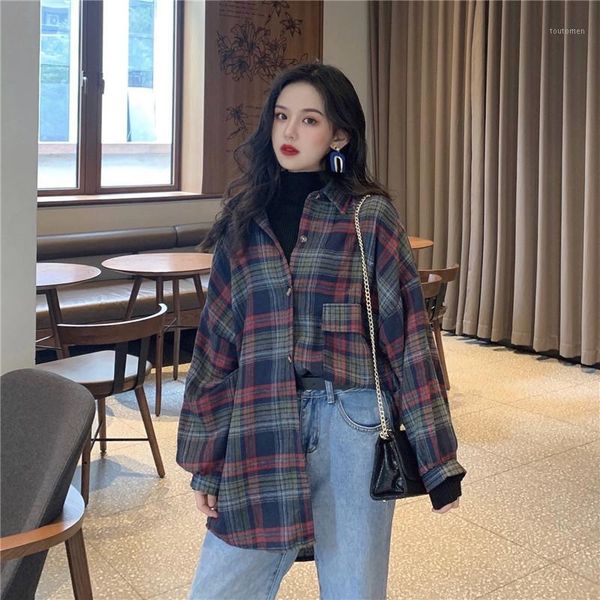2020 spring long-sleeved plaid shirt hong kong style vintage and contrast color all-match loose sanding coat salt women's shirt1, White
2020 spring long-sleeved plaid shirt hong kong style vintage and contrast color all-match loose sanding coat salt women's shirt1, White