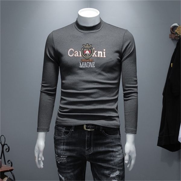 2019 embroidered men's long-sleeved t-shirt men's youth round neck casual slim large size bottoming shirt trend t, White;black
2019 embroidered men's long-sleeved t-shirt men's youth round neck casual slim large size bottoming shirt trend t, White;black
