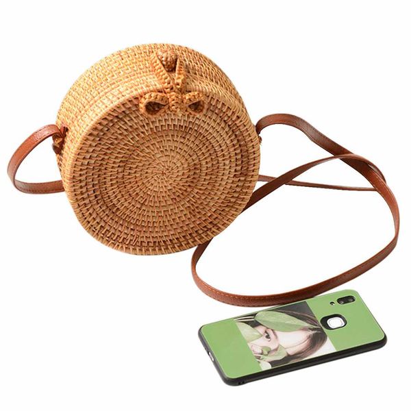 round women summer rattan bag handmade woven beach cross body bag circle bohemia handbag bali box(18x8cm
round women summer rattan bag handmade woven beach cross body bag circle bohemia handbag bali box(18x8cm