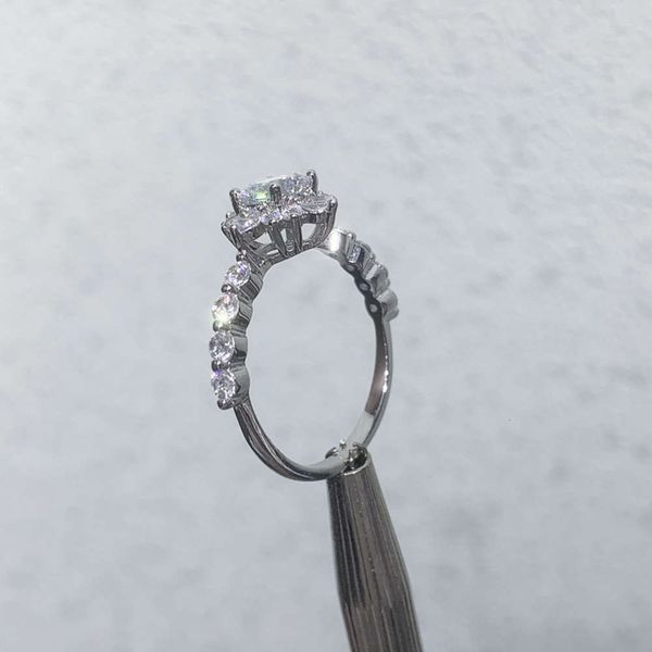 luxurys designers fashion jz439 secret mood new 80 point imitation ring for women, Silver
luxurys designers fashion jz439 secret mood new 80 point imitation ring for women, Silver